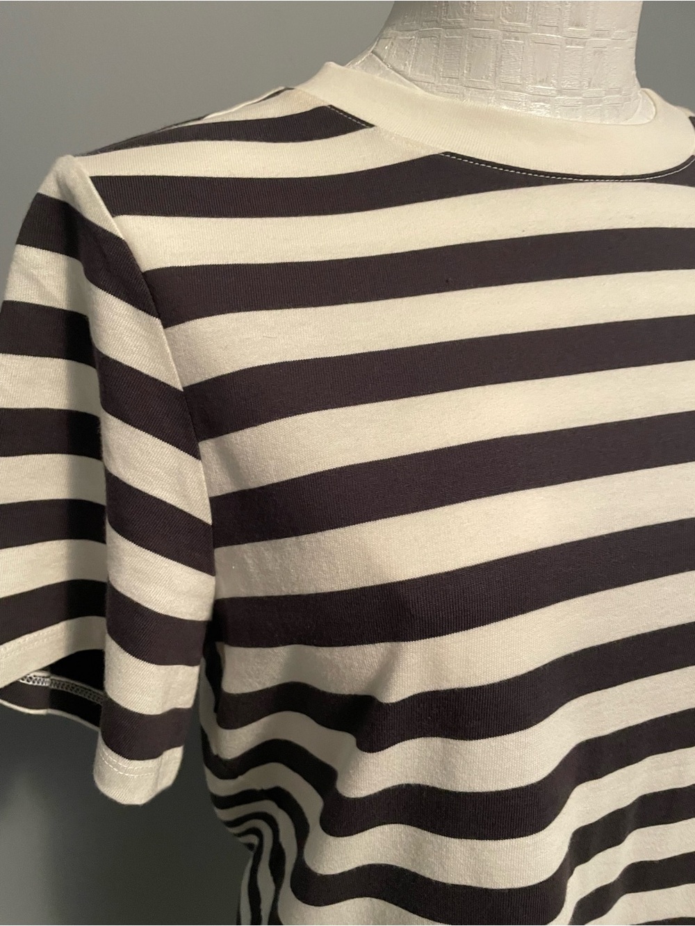 NWT Old Navy Striped Black and Grey Crewneck Women’s T- Shirt Dress - Picture 6 of 11